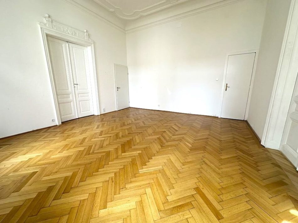 Aufnahme 24 Möllwaldplatz