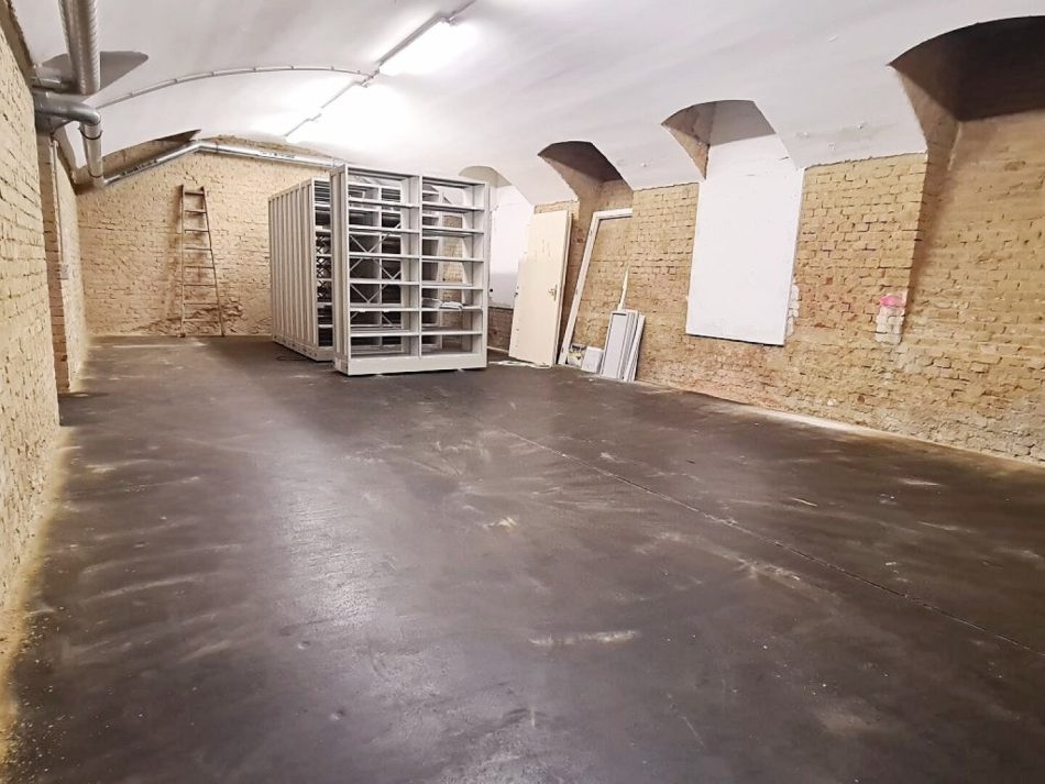 Esslinggasse, Börse-Nähe, 85 m² Lagerraum, Stromanschluss, Belüftung, Kellergeschoß ohne Aufzug