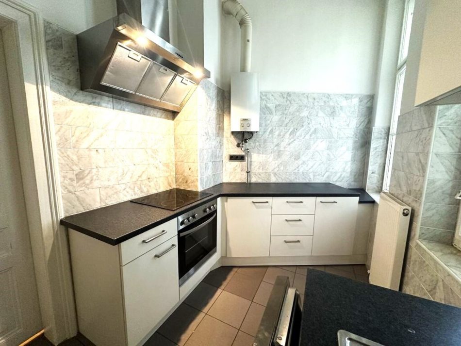 Aufnahme 28 Möllwaldplatz
