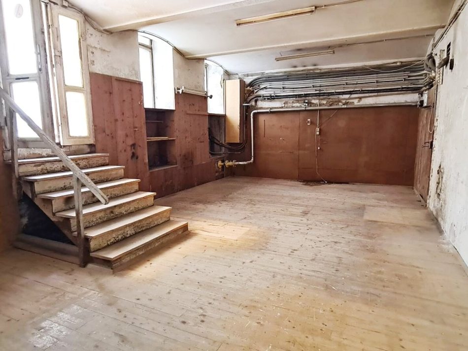 Viktorgasse, 78 m² Lagerfläche im Souterrain, Strom-Wasseranschluss, U1-Nähe
