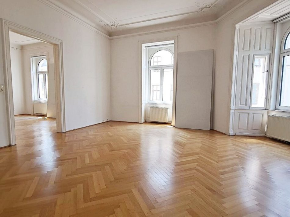 U3-Nähe, Stumpergasse, representatives 178 m² Altbau-Büro, 4 Zimmer, Küche, Parketten, Sanitäranlagen, Fuzo Mariahilfer Straße