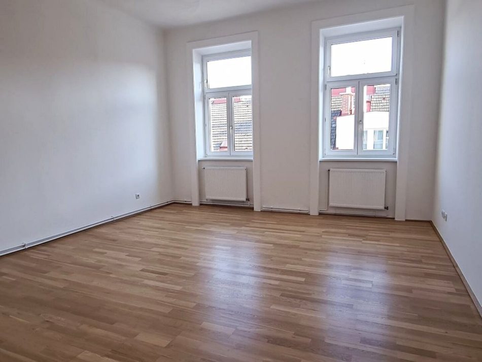 Damböckgasse, Esterházypark, 57 m² Altbau, 2 Zimmer, Küche, Duschbad, 4. Stock, U3-Nähe