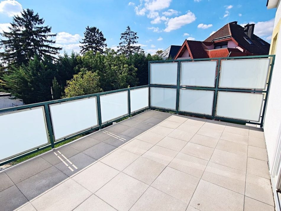Terrassenhit, Parzgasse, 68 m² Neubau mit 19 Terrasse, 4 Zimmer, Küche, Duschbad, Parketten, Grünblick